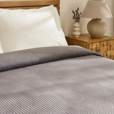 Karaca Chloe Tagesdecke, Doppelbett, Anthrazit