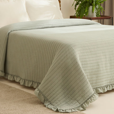 Karaca Freya Tagesdecke, Doppelbett, Salbeigrün