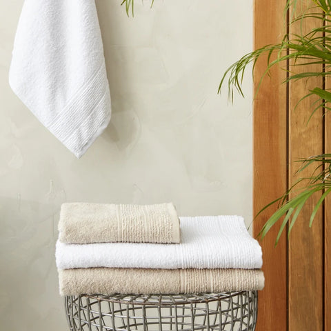 Karaca Home Vinos 4-teiliges Gesicht/Badehandtuch Hamam Set Beige