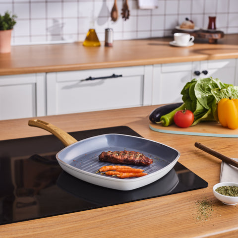 Karaca Swiss Crystal 28 cm Induktions Grillpfanne, Creamy