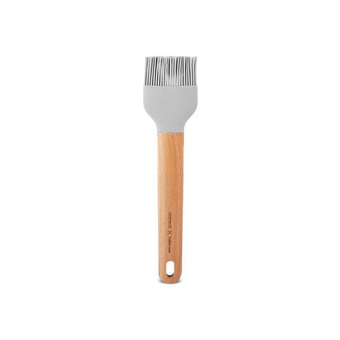 Karaca x Refika Gadgets Silikonpinsel mit Holzgriff