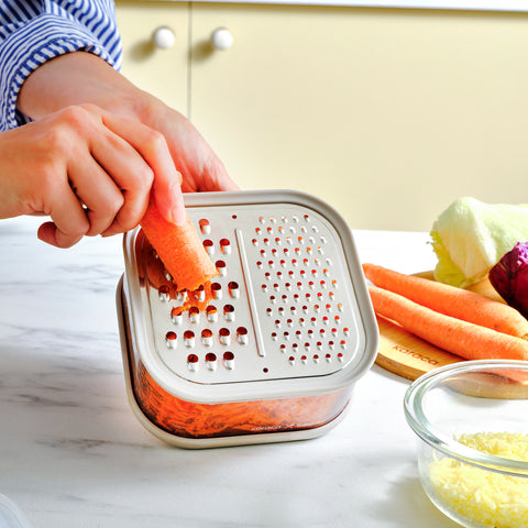 Karaca x Refika Gadgets Storage Container with Grater – 500 ml