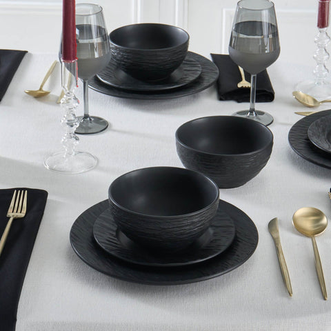 Karaca Solem Embossed 18-teiliges Steinzeug-Tafelservice für 6 Personen, Schwarz