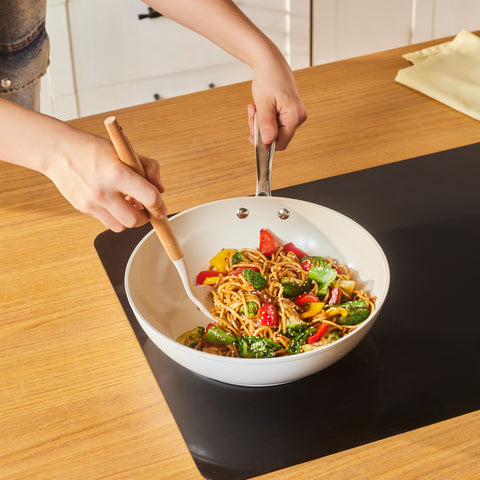 Karaca Swiss Crystal Almond Cream Wok Pan with Handle 28 cm
