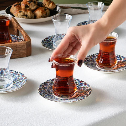 Karaca Emirgan 6 Kişilik 12 Parça Bone China Türk Çay Seti, 130 ml, Renkli
