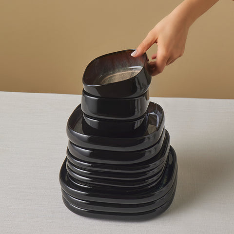Karaca Earth Collection Galactic Shiny Black 55-teiliges Tafelservice für 12 Personen