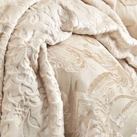 Karaca Home Valeria Best Gold 8-teiliges Hochzeitspaket