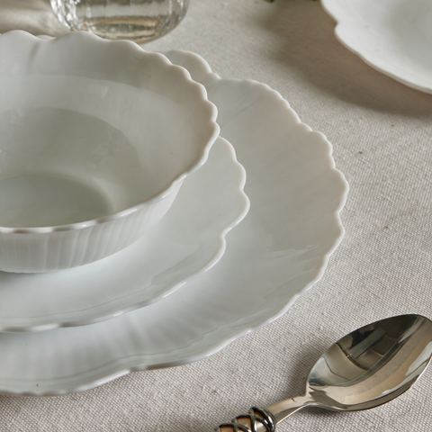 Karaca White Flower Opal Glas Tafelservice 18-teilig für 6 Personen